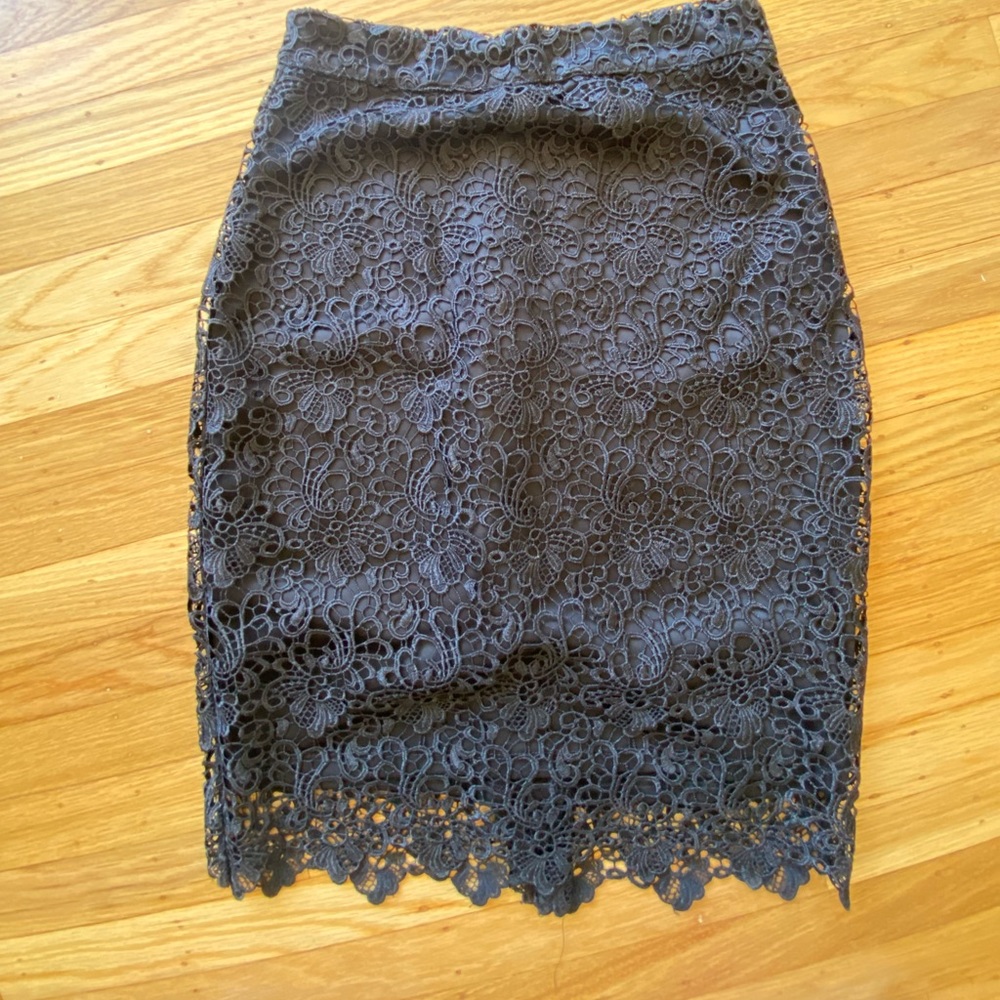 Nikibiki Midi Skirt // Navy // Medium